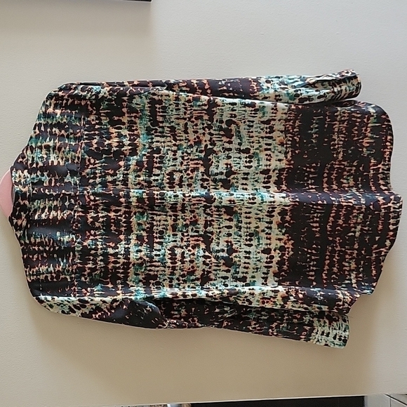 𝅺CHARLIE JADE Long Sleeve Buttondown Shirt  M - Picture 2 of 7